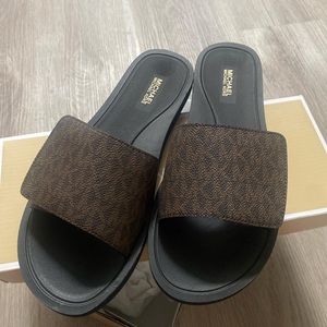 Michael Kors Slides
